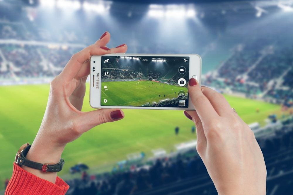 Hoe kan ik de voetbaluitslagen volgen met mijn smartphone